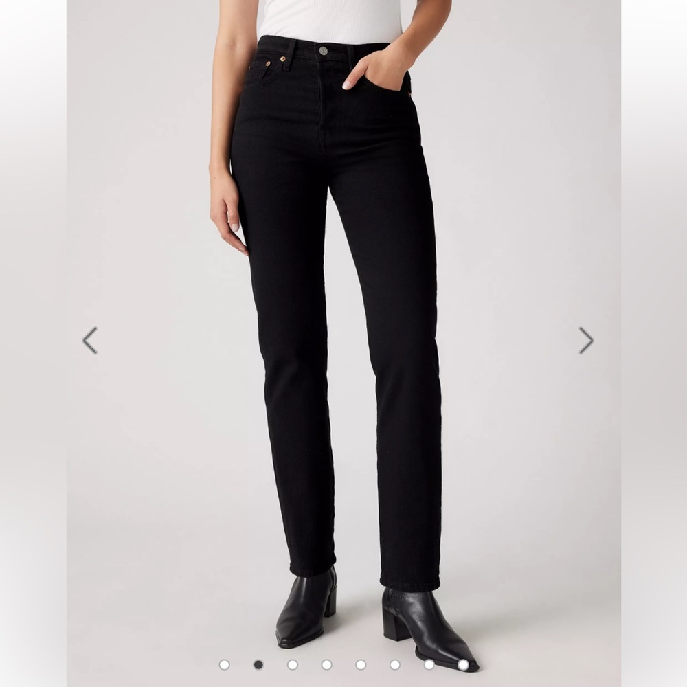 Levi’s Wedgie Straight Jeans